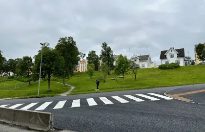 Tryggere skolevei tiltak ved Kongsbakken og Gyllenborg Tryggere skolevei tiltak ved Kongsbakken og Gyllenborg